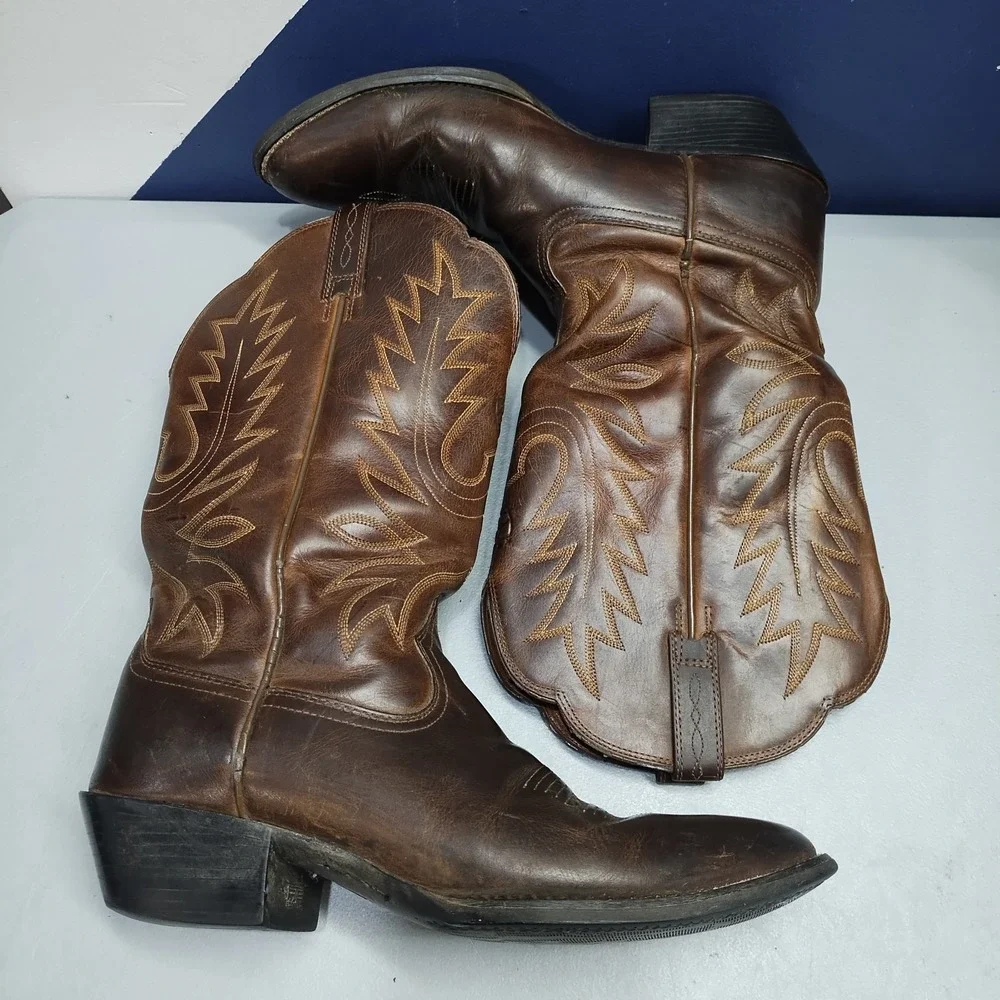Ariat Cowgirl Western Boots Womens US Size 10B Brown Almond Toe Mid Calf Pull On